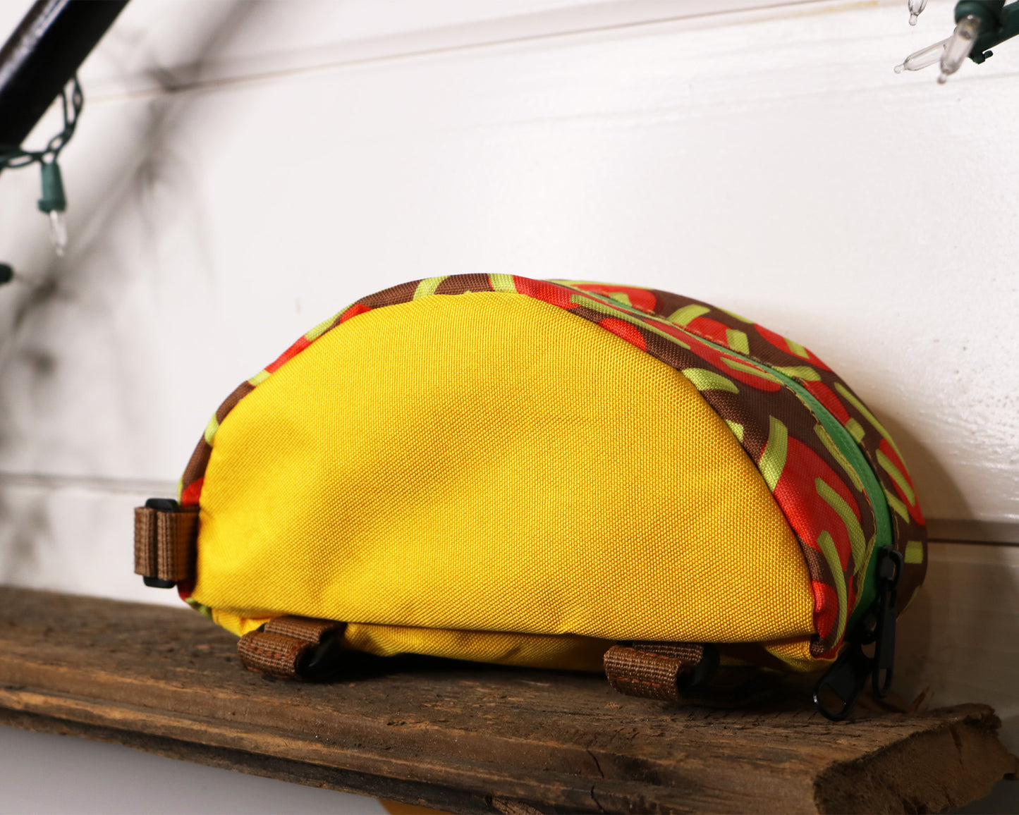 Taco bicycle top tube bag back